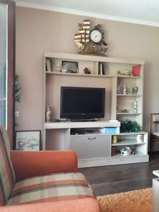 Апартаменты Guest House Lola Бар Апартаменты с видом на сад-19